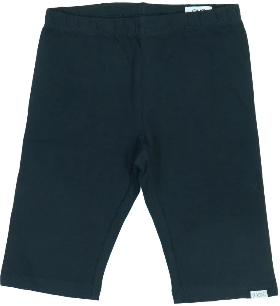 Fekete OVS Rövidnadrág EU 116 / UK 6 év / US 6 év/S