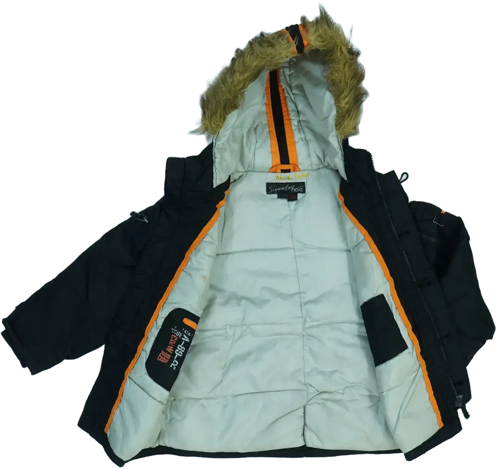 Fekete Next Télikabát EU 110 / UK 5 év / US 5 év/XS