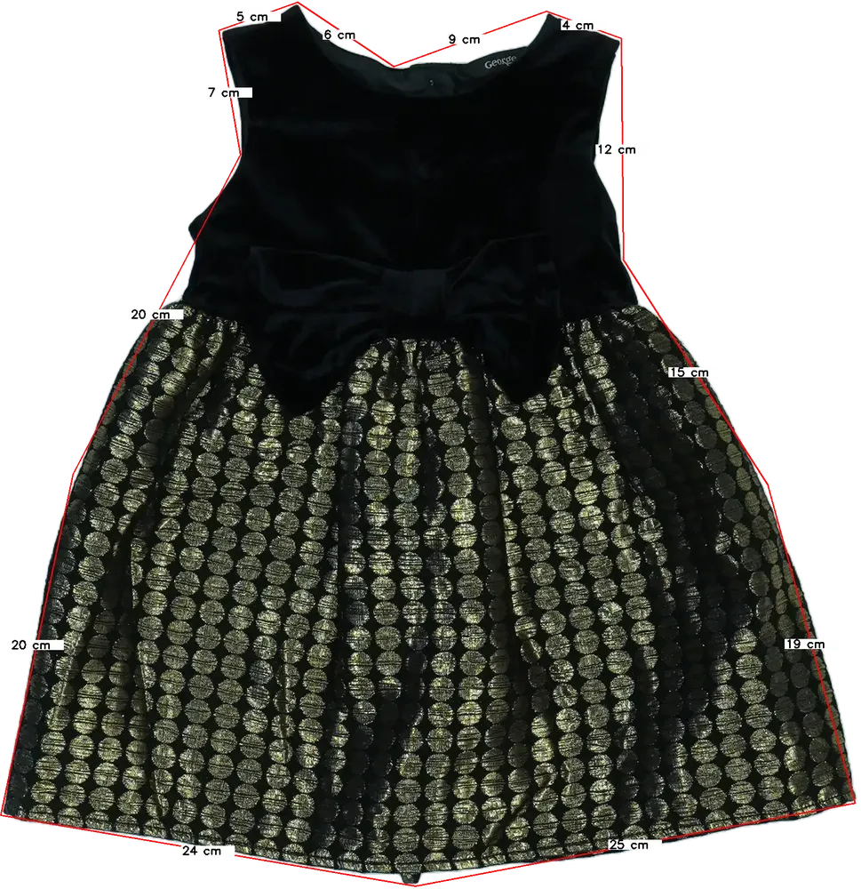 Fekete George Ruha EU 86 / UK 12-18 hónap / US 18 hónap