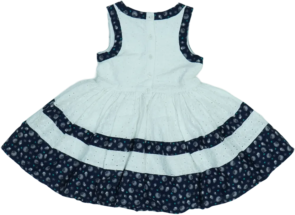 Fehér George Ruha EU 92 / UK 2 év / US 2T