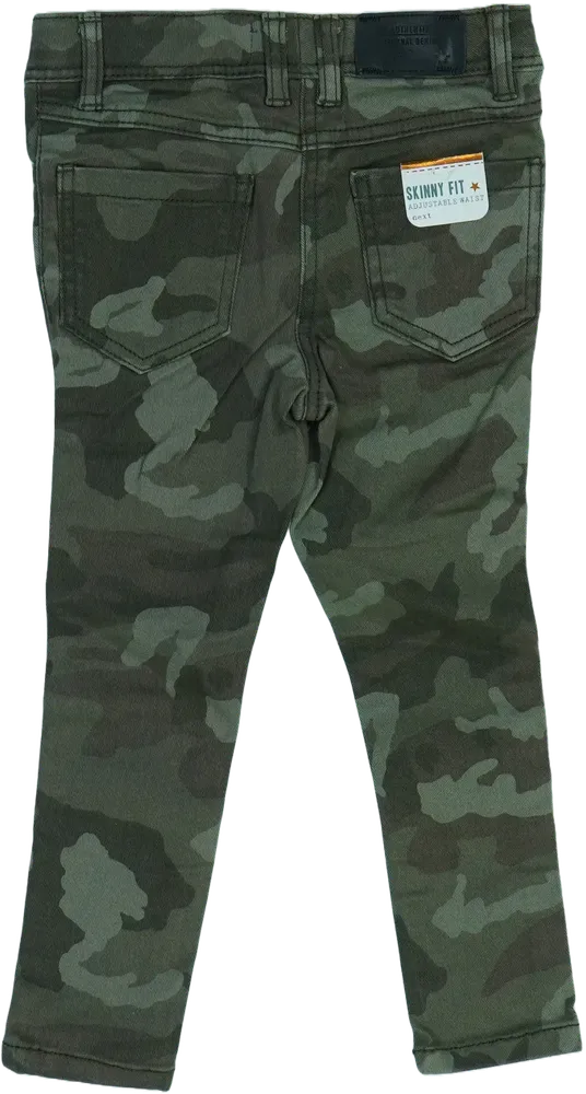 Terepszínű Next Farmernadrág EU 104 / UK 4 év / US 4T/XS