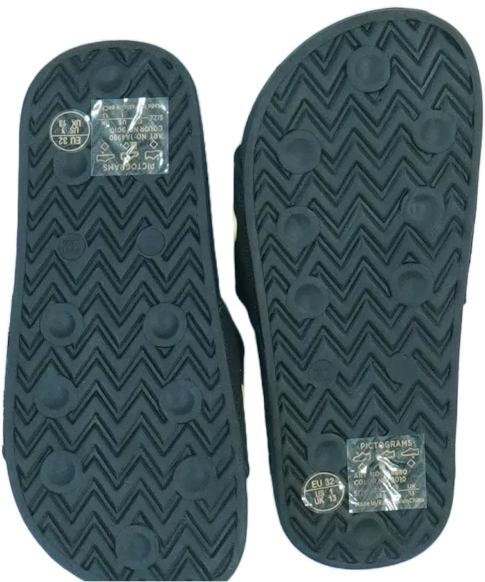 Fekete O'neill Papucs EU 32