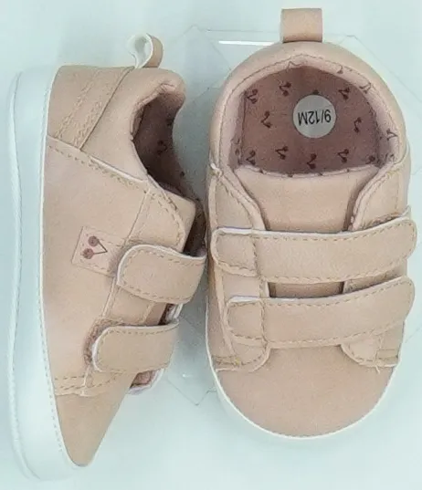 Rózsaszín Kiabi Kocsicipő EU 80 / UK 9-12 hónap / US 12 hónap