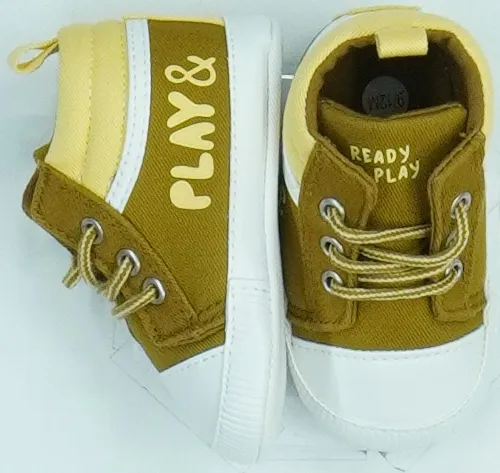 Barna Kiabi Kocsicipő EU 80 / UK 9-12 hónap / US 12 hónap