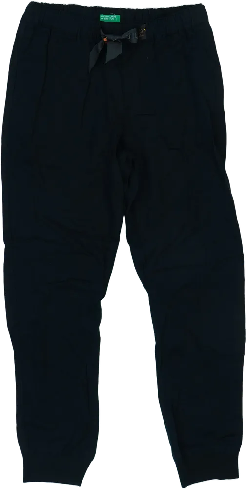 Fekete Benetton Melegítőnadrág EU 146 / UK 11 év / US 12 év/L