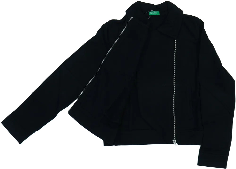Fekete Benetton Dzseki EU 152 / UK 12 év / US 12 év/L