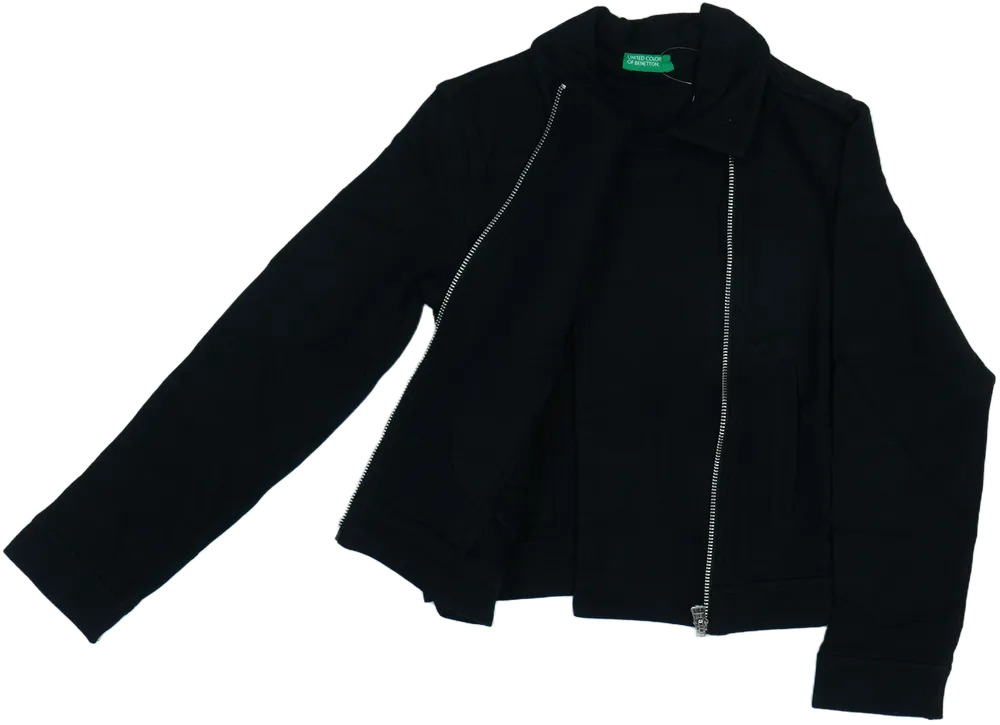 Fekete Benetton Dzseki EU 134 / UK 9 év / US 9 év/L