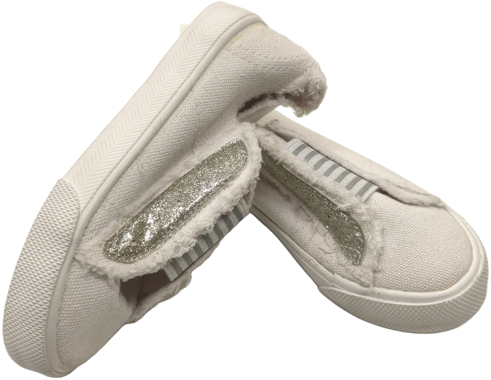 Fehér Benetton Cipő EU 25