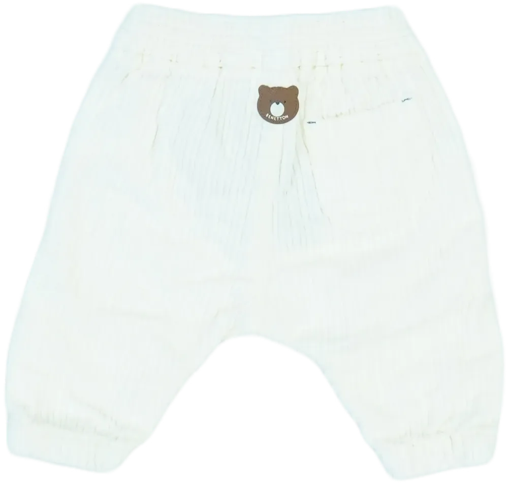 Fehér Benetton Baby nadrág EU 62 / UK 0-3 hónap / US 0-3 hónap