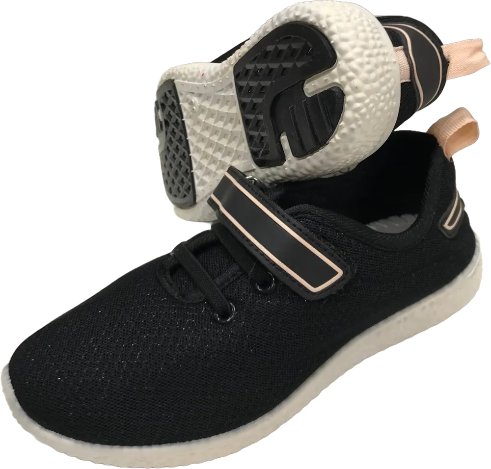 Fekete OVS Tornacipő EU 28