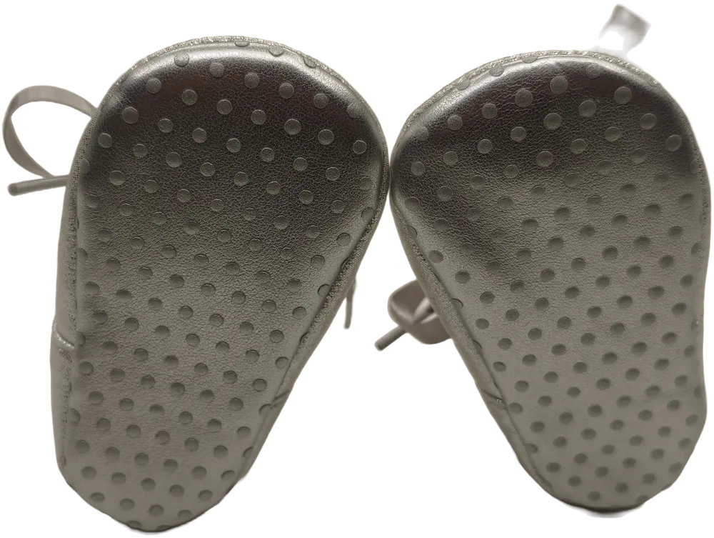 Ezüst Benetton Kocsicipő EU 16