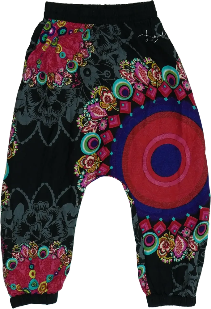 Fekete Desigual Hosszúnadrág EU 116 / UK 6 év / US 6 év/S